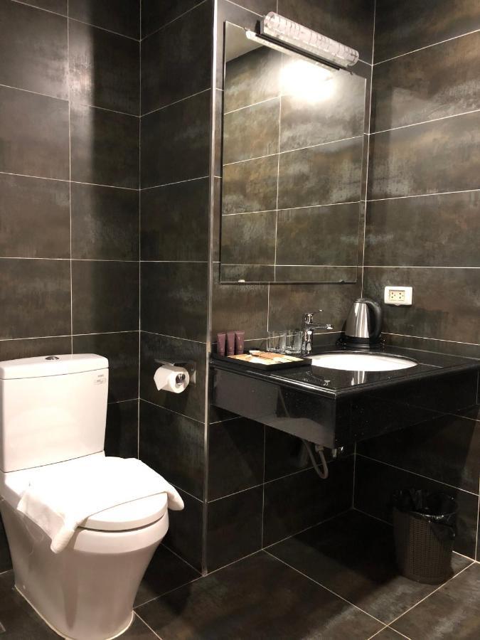 Moc Hoang Hotel Hanoi Kültér fotó