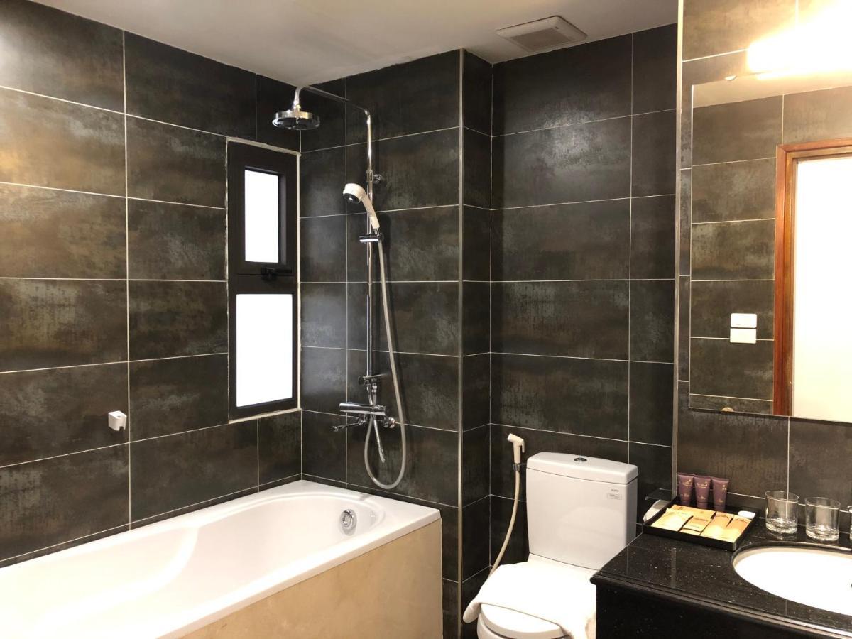 Moc Hoang Hotel Hanoi Kültér fotó